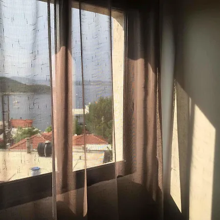 Erieta Aparthotel